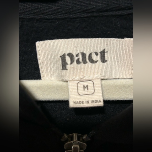 Pact Organic Cotton Hoodie In Black , size M - Picture 5 of 5